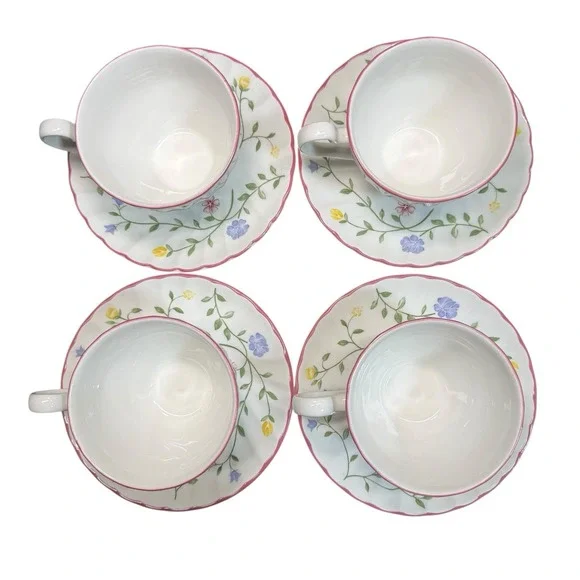 Johnson Bros Summer Chintz Teacups and Saucers Lot Of 4 Sets (8-piece Set) - Picture 2 of 6